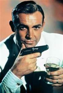Sean Cnnery . James Bond